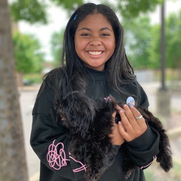 Meet your Posher, Bella - Picture 1 of 1